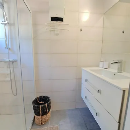Comfortable Studio-from Center And Beaches *