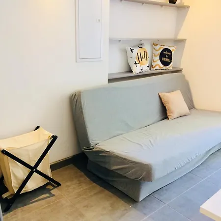 Comfortable Studio-from Center And Beaches